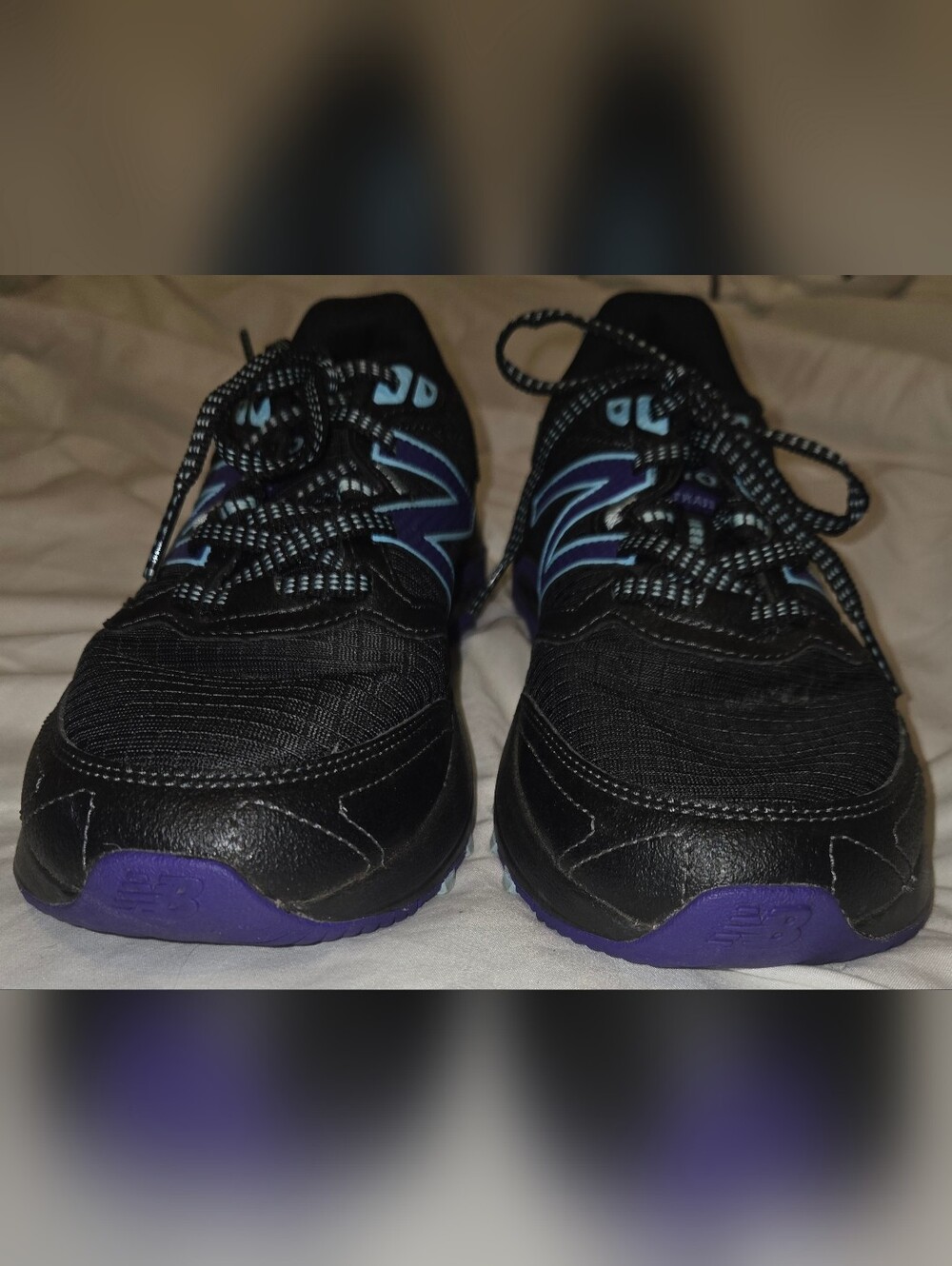 New Balance Black 410 Trail Tennis Shoes Sz 7.5 - Picture 2 of 8